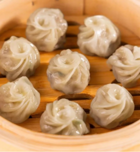 😍【厨乔传小笼包】发扬百年传承技艺配方，弘扬瓯越美食文化！✌️ 百年传承，手作技艺 ✅0香精、0色素、0防腐剂 高蛋白、高营养 ✅每日早晨采购第一批鲜肉 🔥纯手工制作