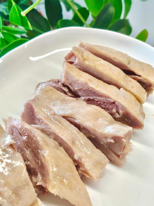 🔥爆卖万单的金陵盐水鸭新品--💥盐水鸭腿 新品上市59.9秒8只❗【金陵盐水鸭腿】 非遗美食，❤️古法老卤熬制，连骨头都入味 🔺肉质鲜嫩有嚼劲，肥而不腻香鲜味美 商品图1