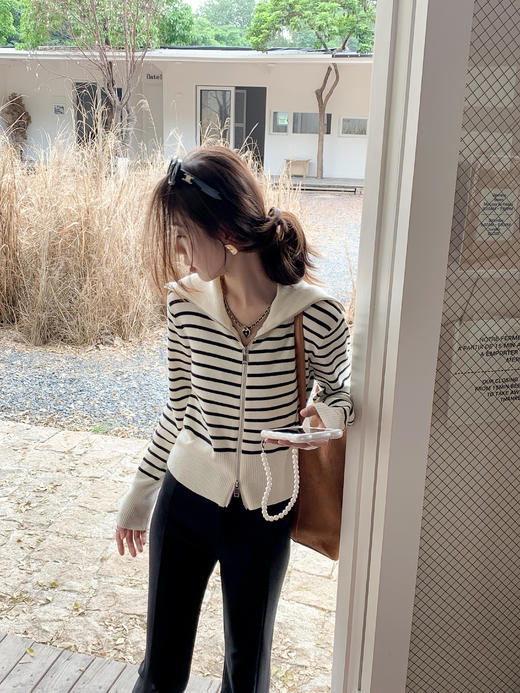 <曾小咸推荐>现货秒杀 ！微信超特价！2色大翻领拉链毛衣 日常159.99 立减70 秒杀89.99！！微喇叭西装裤 秒杀89.99！！ 商品图6