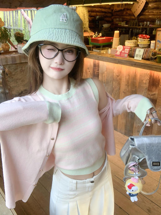 <曾小咸推荐>现货秒杀 ！微信超特价！韩系条纹毛织两件套 日常219.99 立减120 秒杀99.99！！ 商品图9