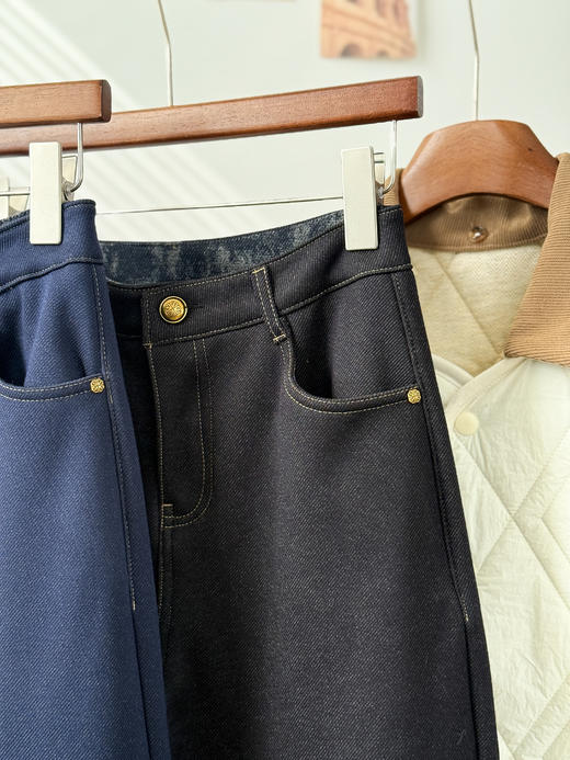 年底限时特价 显瘦到不敢相信！口碑返场！女神必备款羊毛蚕丝加绒牛仔裤加绒羊绒蚕丝软牛仔裤女秋冬新款高腰加厚阔腿裤宽松保暖棉裤！一条解决妈妈臀，卡裆掉档，鼓包显三角区等问题 商品图10