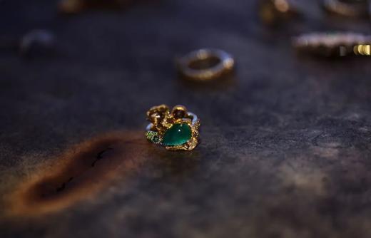 断壁颓垣生出的绿芽 | 祖母绿戒指 商品图5