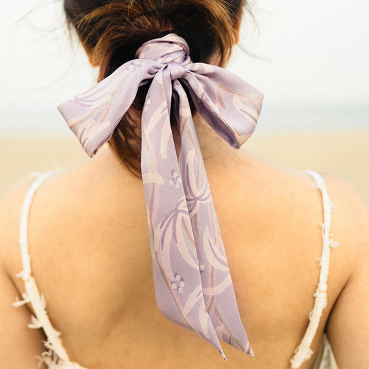 龙血树印花真丝缎面窄丝巾yc0225004 商品图4