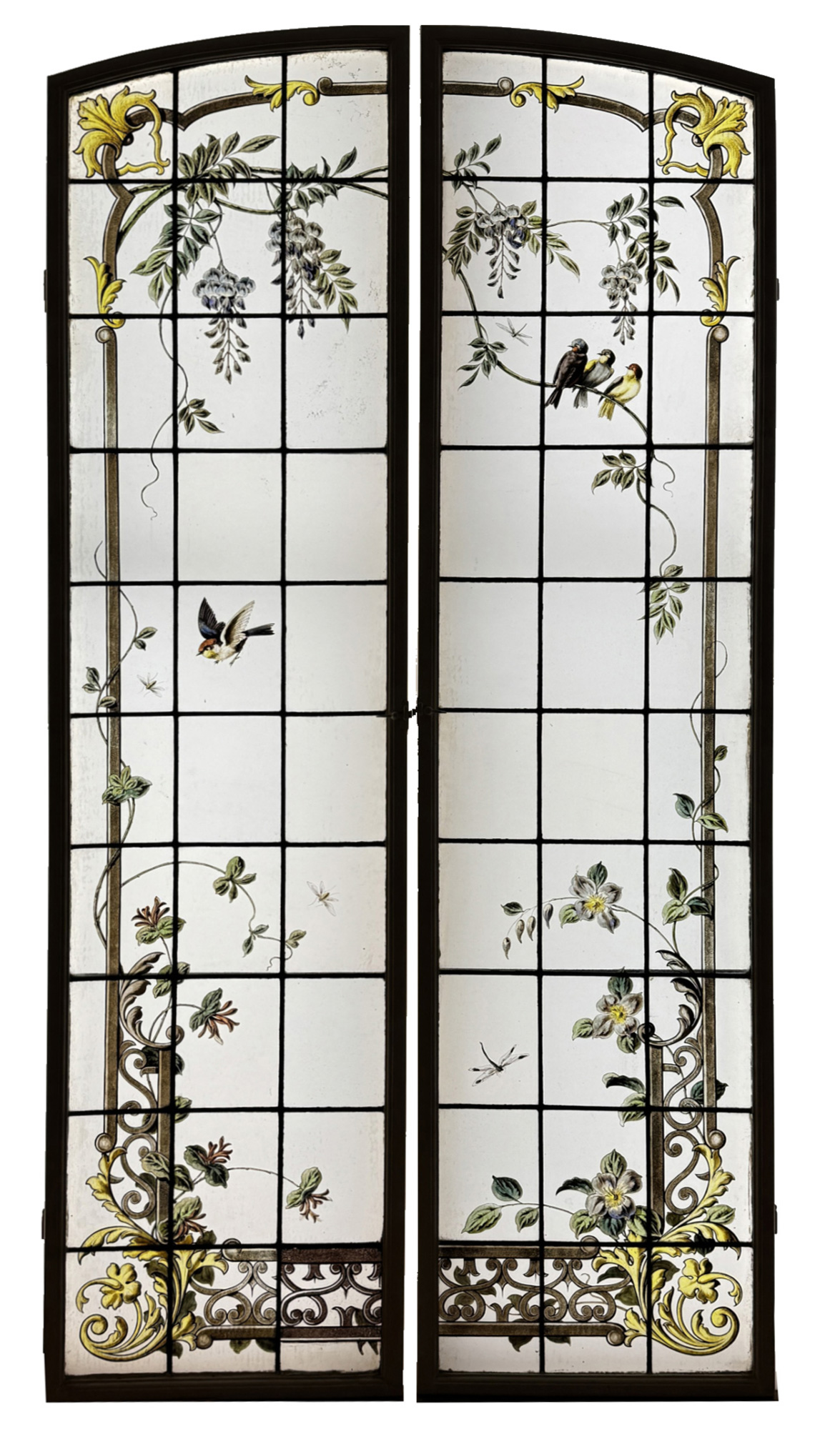 独角鹿西洋古董19世纪末法国出品新艺术风格繁花鸟雀主题彩绘玻璃花窗一对