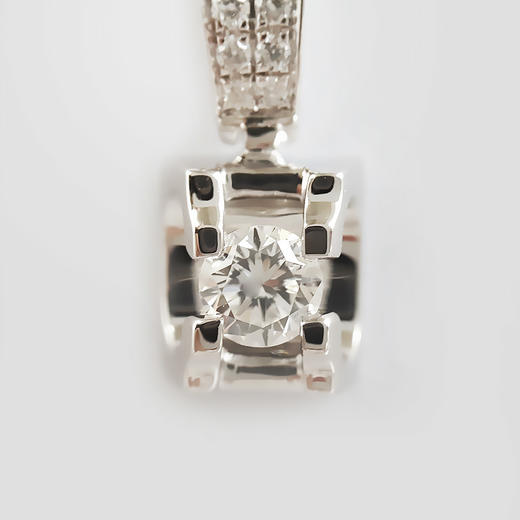 老庙AU750白金经典时尚0.149克拉钻石吊坠项链 链长：45CM（长度可调节）301225AK12 商品图2