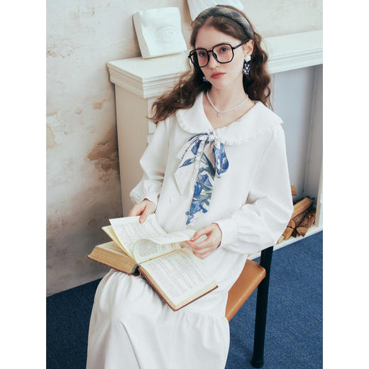 两三事 油画栀子 2026春季新款温柔风印花绑带单排扣衬衫裙连衣裙 商品图2