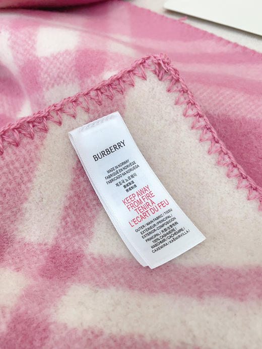 秋冬特惠💰300 巴宝莉围巾 低调的奢侈感 柔美精英高手级别的时髦感围巾 商品图7