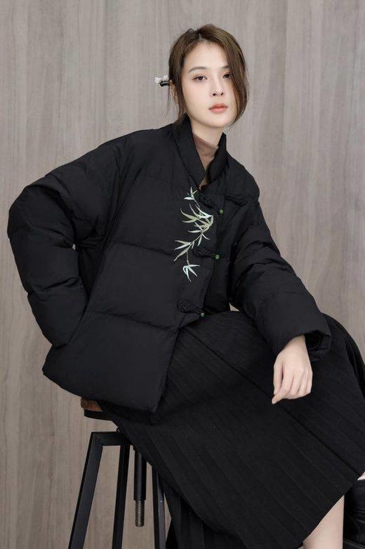 卉遇&国风刺绣款羽绒服｜设计师款羽绒服，国风满满更温暖 商品图4