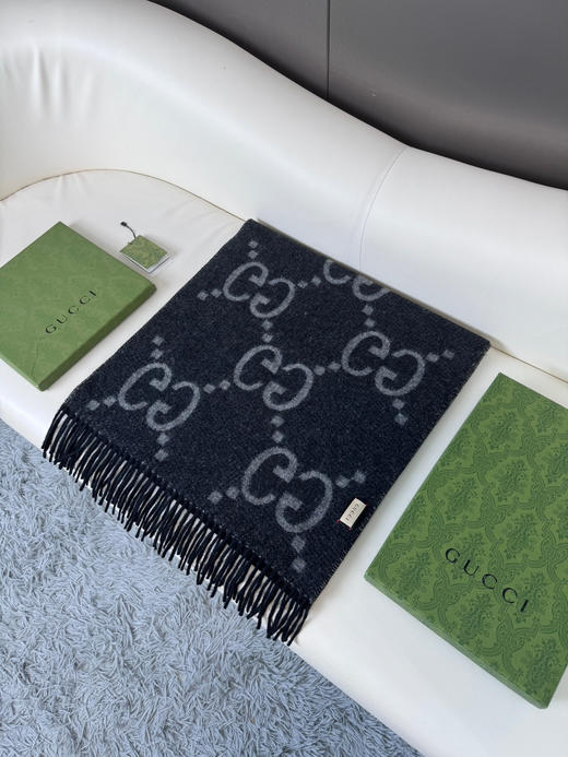 秋冬特惠💰260 古驰围巾 大G流苏 新爆款  经典双大g 双面提花流苏围巾 商品图0