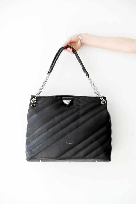 饮奶小牛皮托特包，大号链条包。复古电镀五金大容量女包E010888 商品图4