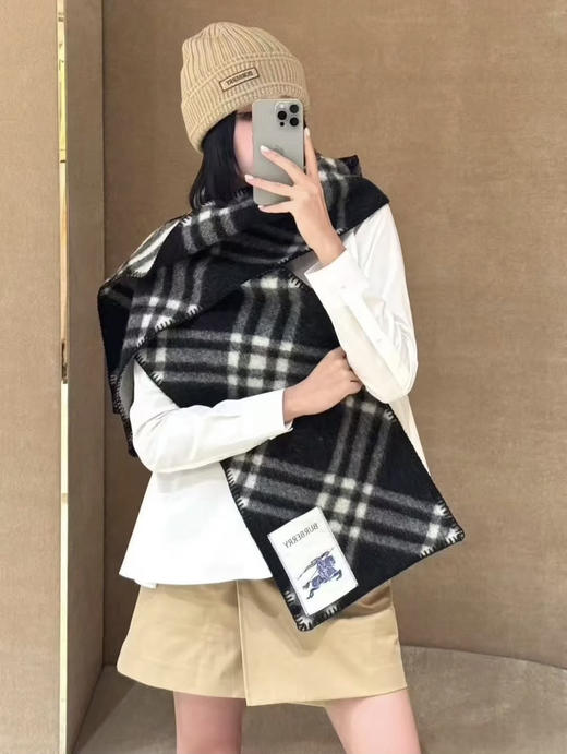 秋冬特惠💰300 巴宝莉围巾 低调的奢侈感 柔美精英高手级别的时髦感围巾 商品图8