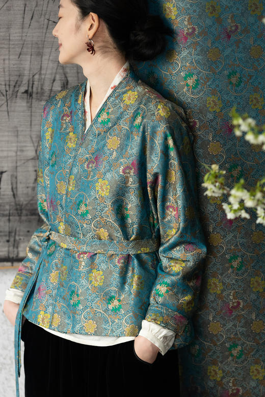 牧衣游原创 38姆米重磅莲织锦桑蚕丝棉衣外套高端复古时尚 知归 商品图5