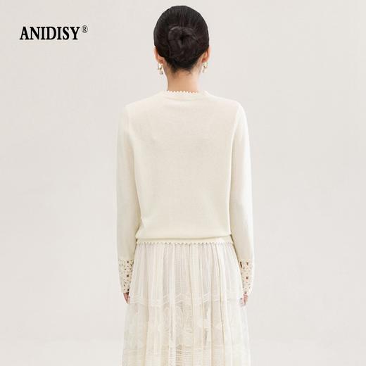 山羊绒手工镂空钩花芽边圆领长袖针织上衣 商品图1