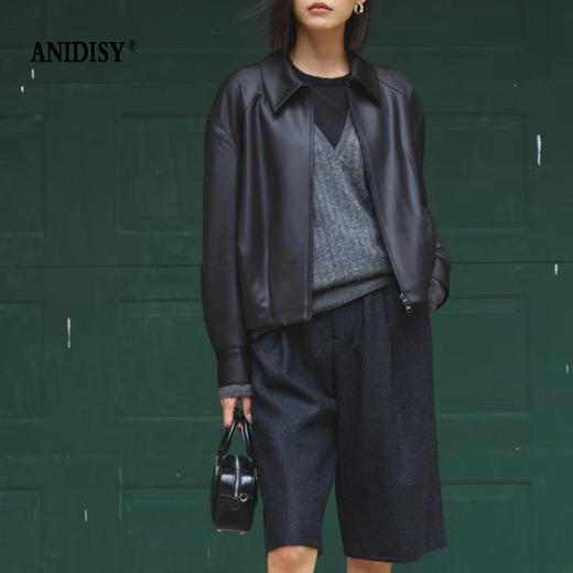 2026春时尚精致翻领长袖拉链修身短外套 商品图1