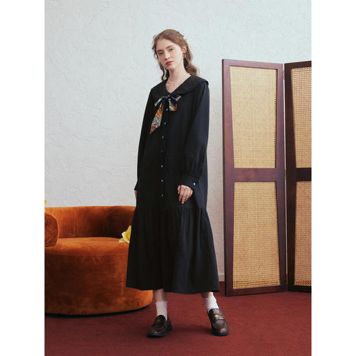 两三事 油画栀子 2026春季新款温柔风印花绑带单排扣衬衫裙连衣裙 商品图1