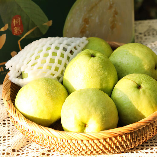 台湾软心白玉芭乐  4斤礼盒装 商品图6