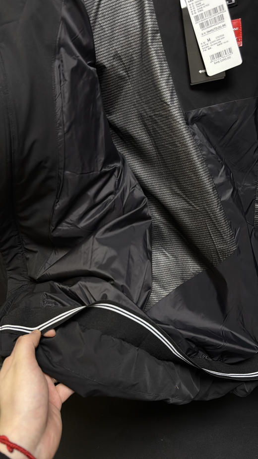 原单正品迪桑特DESCENTE TRAINING系列 运动休闲舒适通勤面包羽绒服 
M-3XL 商品图6