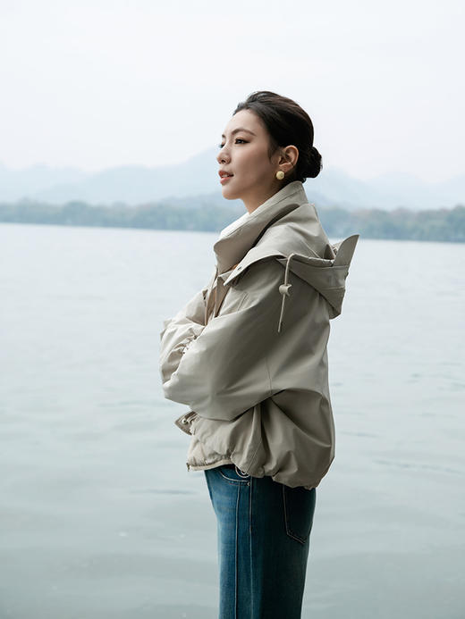 【风衣外套+羽绒服 两件套】25年秋冬新品女士短款防风保暖外套 商品图2