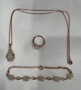 271707和田玉吊坠套装S