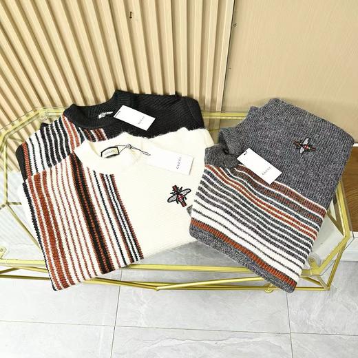 古驰 2026秋冬款男士提花圆领刺绣蜜蜂套头毛衣， 商品图0