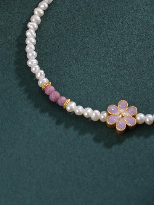 子佩集【紫梦花海】银S925珍珠惜王妃手链【SGB0770001】2.8mm珠镀金紫五瓣花朵2601 商品图6