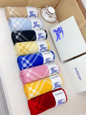 秋冬特惠💰300 巴宝莉围巾 低调的奢侈感 柔美精英高手级别的时髦感围巾