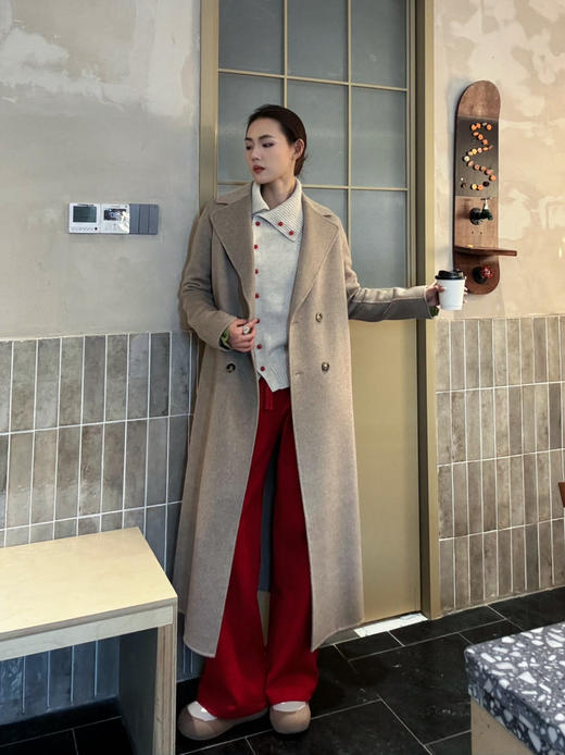 【高级定制】噢蜜ooomeooo纯羊绒翻领手工大衣 商品图9