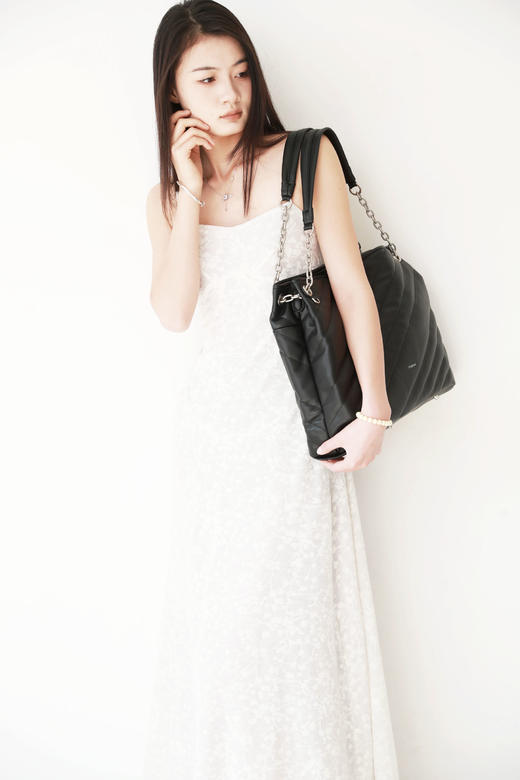 饮奶小牛皮托特包，大号链条包。复古电镀五金大容量女包E010888 商品图11