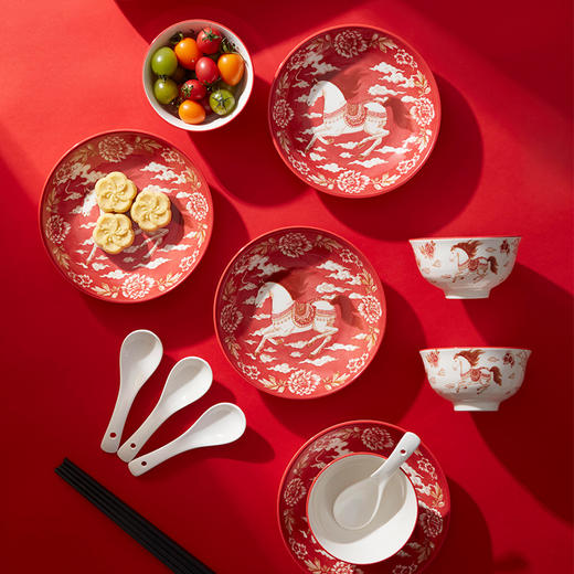 热卖！马年开运餐具！【星*克合作品牌】共禾京品 祥骏呈瑞新年餐具套装 新年换新碗 餐盘/小碗 精美礼盒包装 12件组/16件组 商品图5