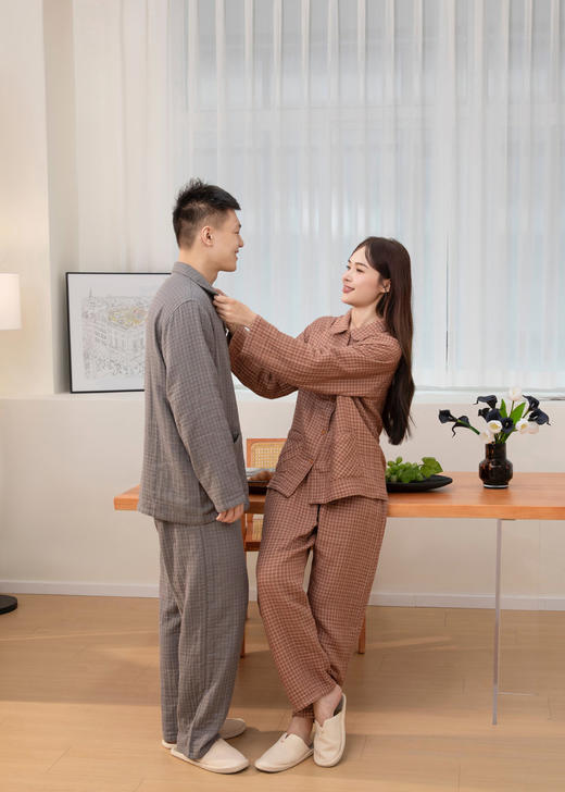 2月11日停运~最新升级四层纱柔软情侣睡衣 越洗越软 柔软亲肤 透气舒适 男女居家睡眠套装 商品图2