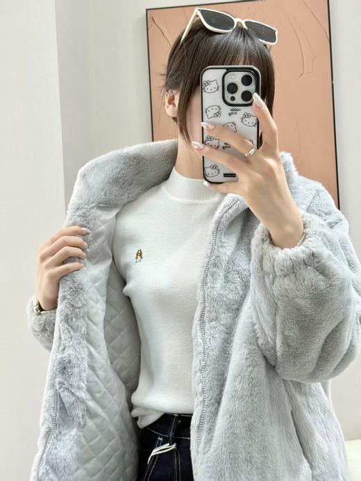 【秒杀】【秋冬季女装针织衫】面料柔软舒适，小众设计剪裁！ 商品图1