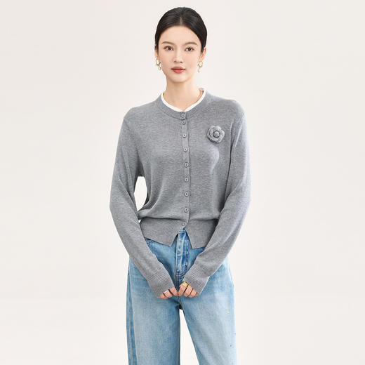 「高货wl」全新升级【铂金会员220/天猫299/差价79】(93830)洛诗琳绢丝羊毛针织衫2026春季新款知性立体玫瑰花朵开衫 商品图1