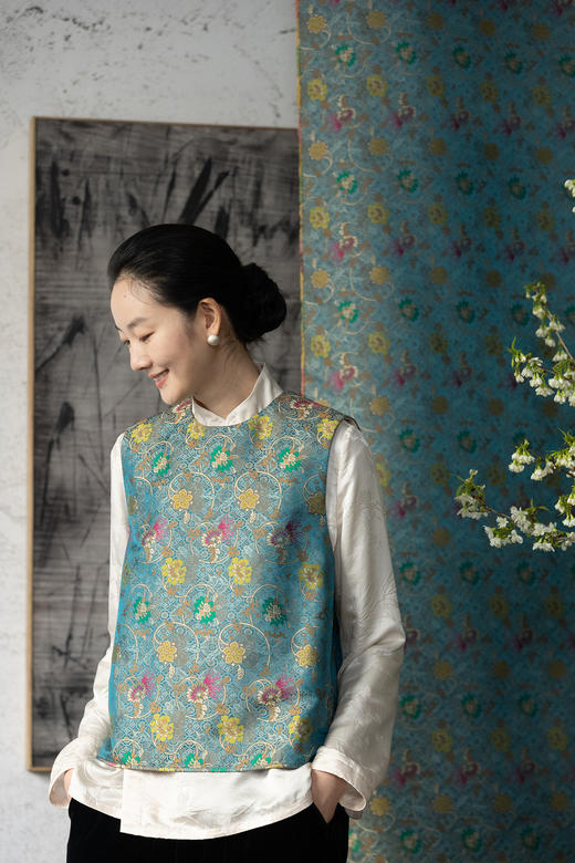 牧衣游原创 38姆米重磅莲织锦桑蚕丝马夹时尚复古禅意马甲 万象 商品图5