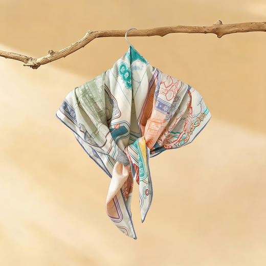 【宫里上新】宫阙云间·羊毛方丝巾 JD 商品图1