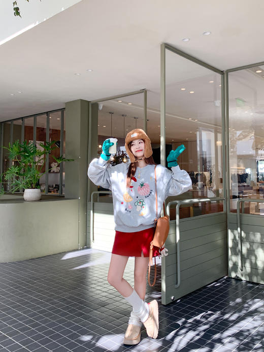 <曾小咸推荐>现货秒杀 ！微信超特价！韩系刺绣加绒卫衣 日常199.99 立减110 秒杀89.99！！ 商品图5