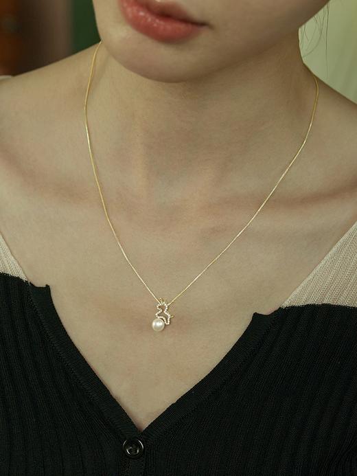 Oflye潮流饰品  S925银淡水珍珠小马项链女新款本命年生肖马吊坠锁骨链高级感配饰 商品图0