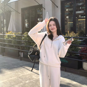 金蘑菇菇 "落跑甜心"/极简轮廓 休闲欧美穿搭细闪舒适套装