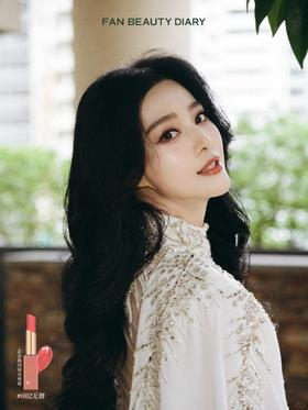 这支西柚果冻💄在她唇上太美了吧！