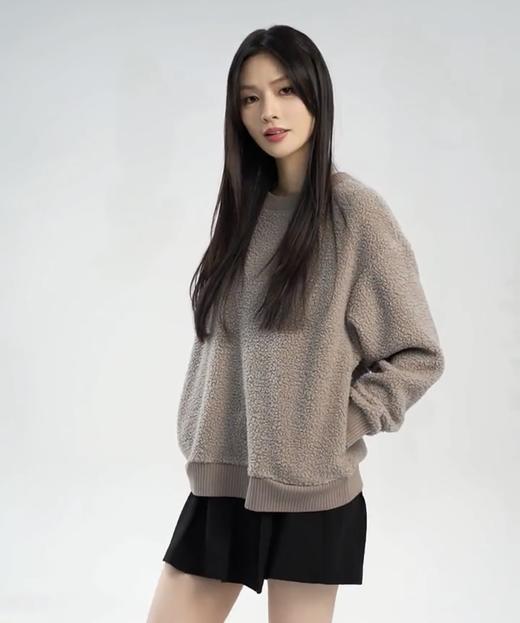 佐丹奴女装25年新款摇粒绒T恤05325607 商品图0