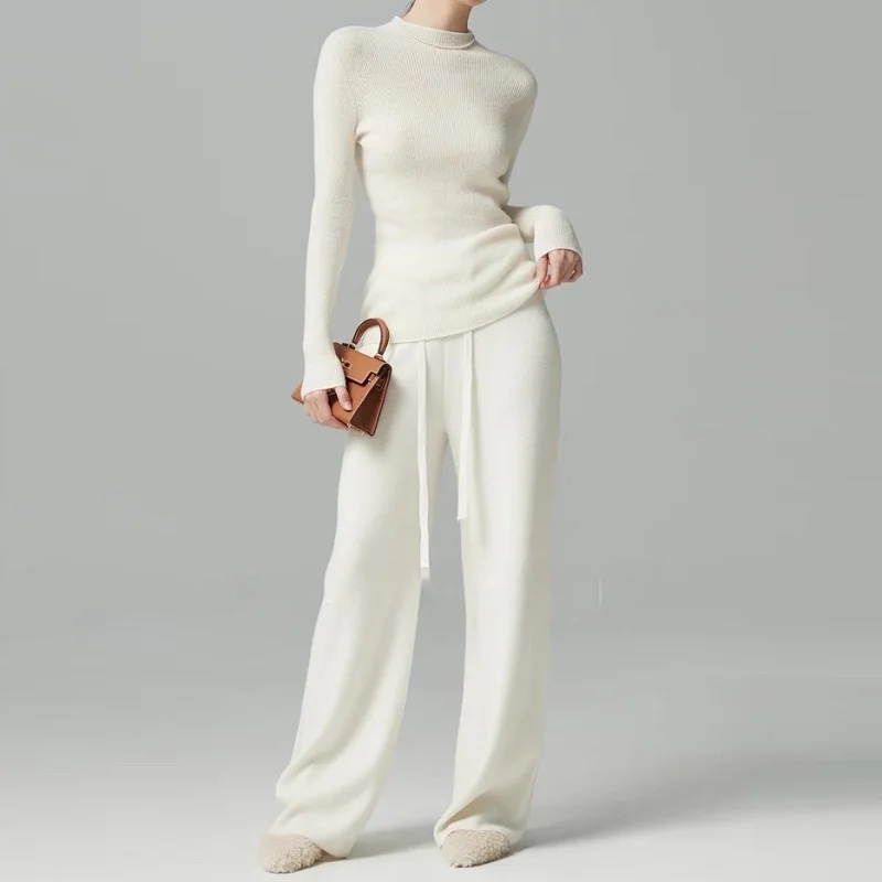 康赛妮 纯山羊绒 26支 双股 精纺 无缝一体针织衫上衣圆领/半高领/堆堆领内搭打底羊绒衫毛衣女秋冬