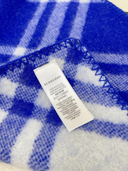 秋冬特惠💰300 巴宝莉围巾 低调的奢侈感 柔美精英高手级别的时髦感围巾 商品图6