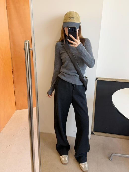 2601114    max坑条 羊绒衫 经典款 商品图2