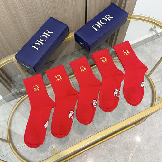 秋冬特惠💰130【一盒五双】迪家袜子 红红火火过年袜 字母男女款刺绣高筒袜子 商品图4