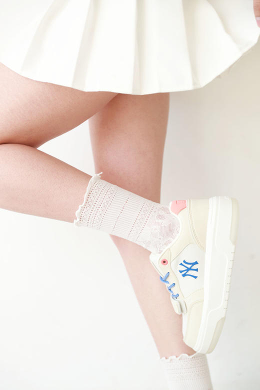 学院风老爹鞋，厚底增高设计。复古情侣魔术贴撞色学长鞋E010858 商品图10