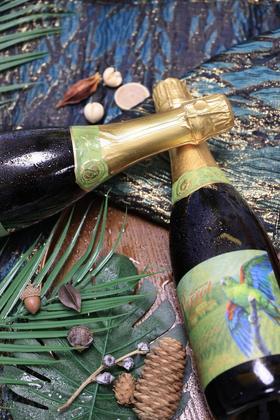 梵高联名款黄尾鹦鹉咖啡无醇起泡酒