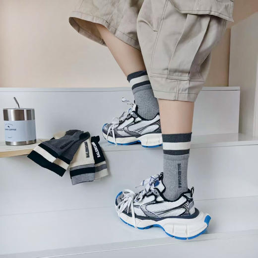 秋冬特惠💰160【一盒四双】巴黎世家袜子 爆款网红袜子 硅胶字母小腿袜 商品图1