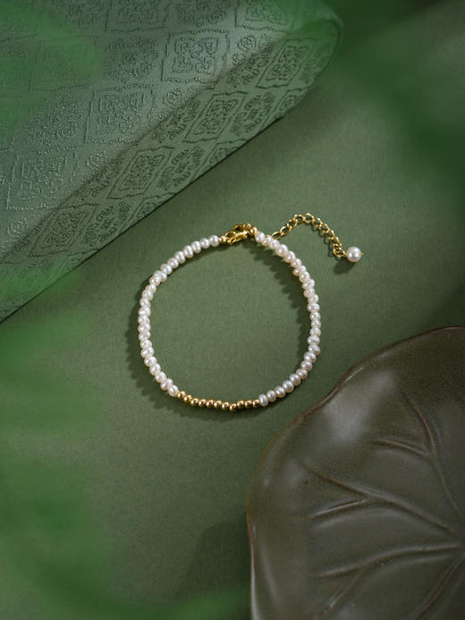 子佩集【珠映欢颜】银S925珍珠惜王妃手链【SGB0510003】2*3.5mm珠镀金2601 商品图4