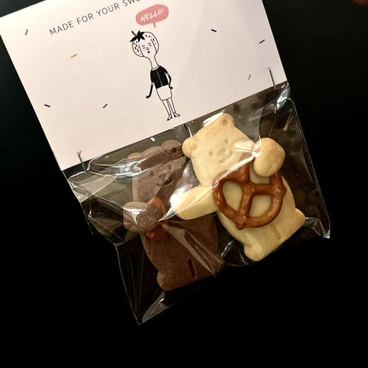LITTLE WITCH “抱抱熊”小饼干（下单这个可以备注放蛋糕上哦） 商品图1