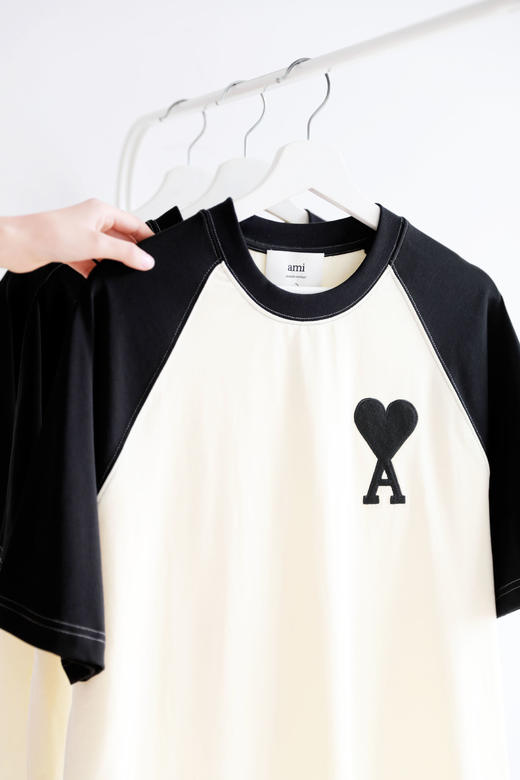 黑白拼接tee，胸口刺绣工艺。插肩袖设计全棉法式情侣半袖E010860 商品图4