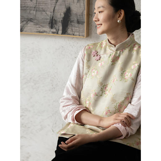 牧衣游原创 50姆米重磅仙桃宋锦马夹禅意东方复古新中式开衫 山与 商品图3